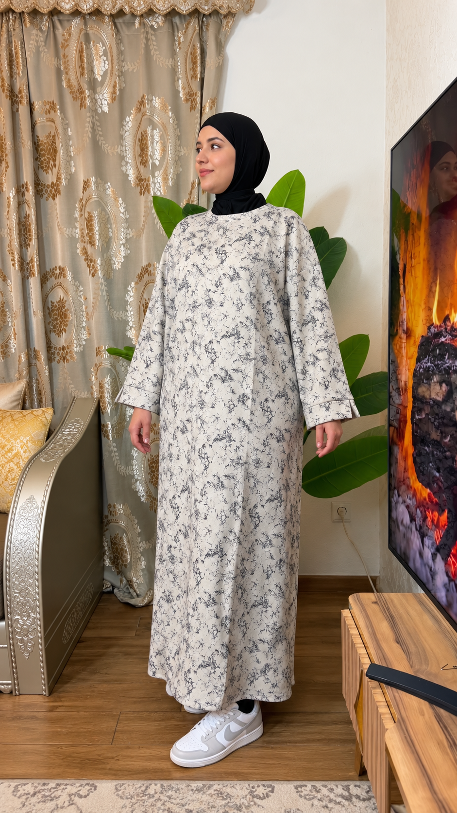 Jassmina elegante kleid