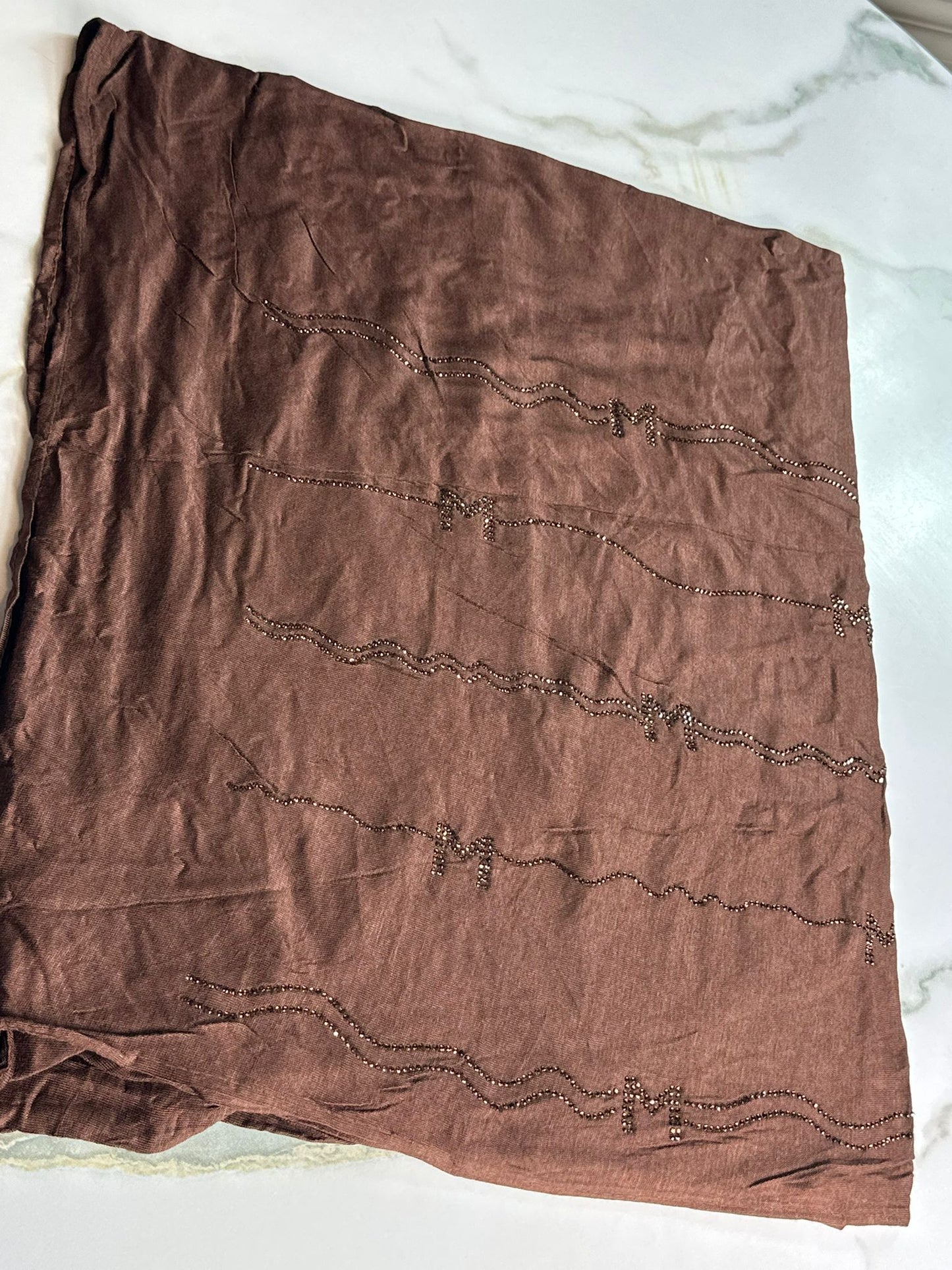 Chal in farbe dunkel braun