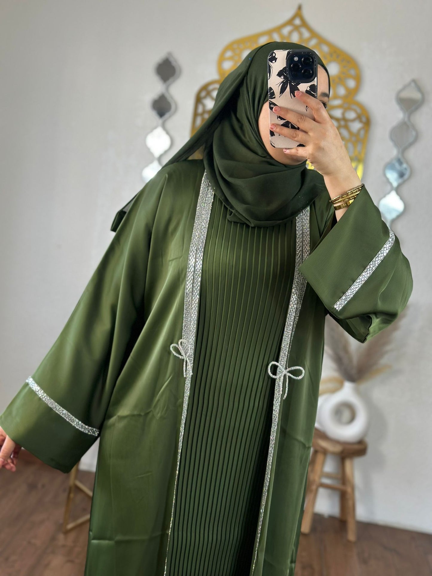 Luxuriöse dreiteilige Abaya