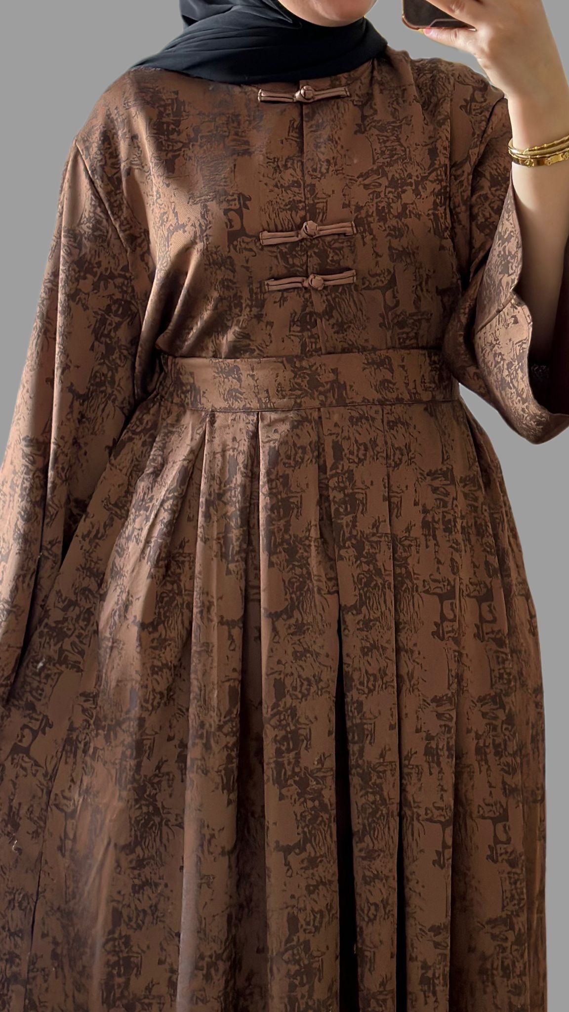 Schickes Rock-und Blusen-set fur einen gepflrgten look