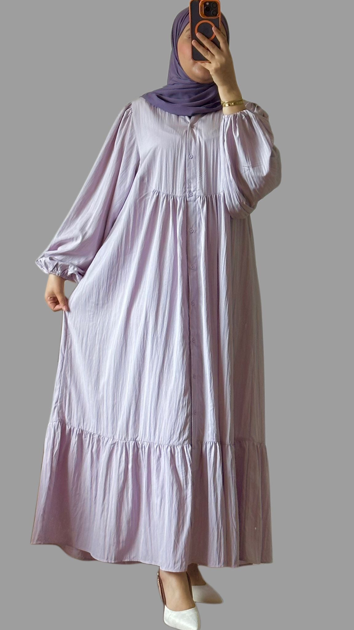 Amira maxikleid in der farbe lila