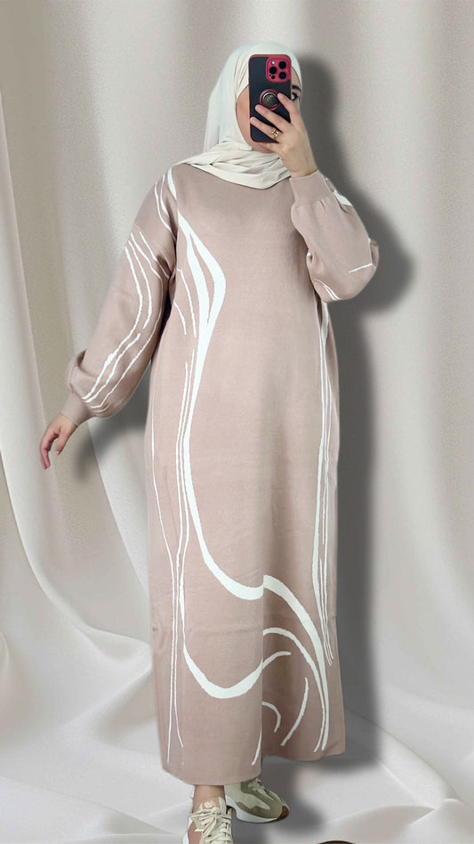 LAYNAs Kleid in biej