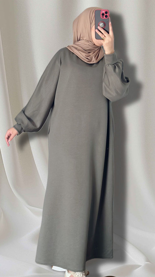 NADIAs abaya in grun