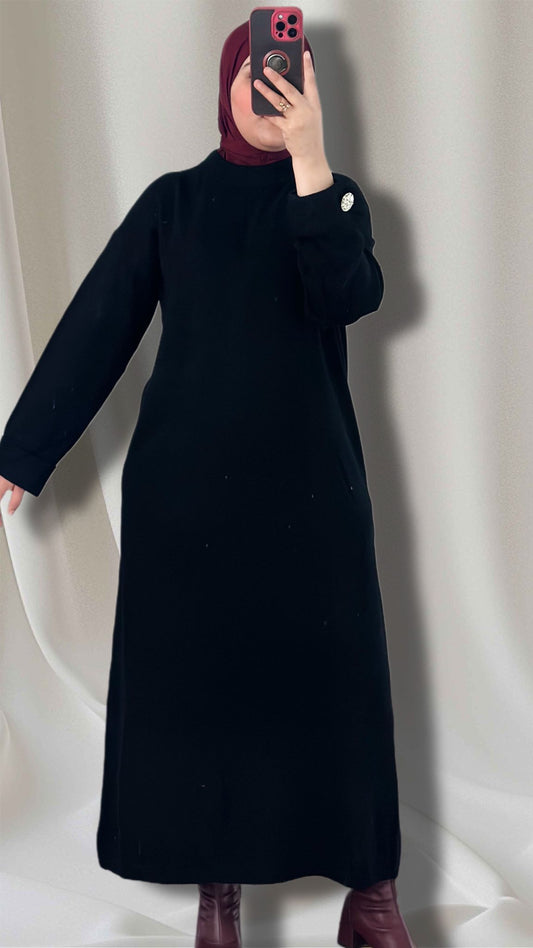 LAYANs lang Kleid