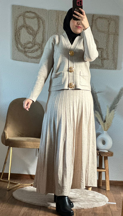 AMIRAs zweiteiler  set in bieg