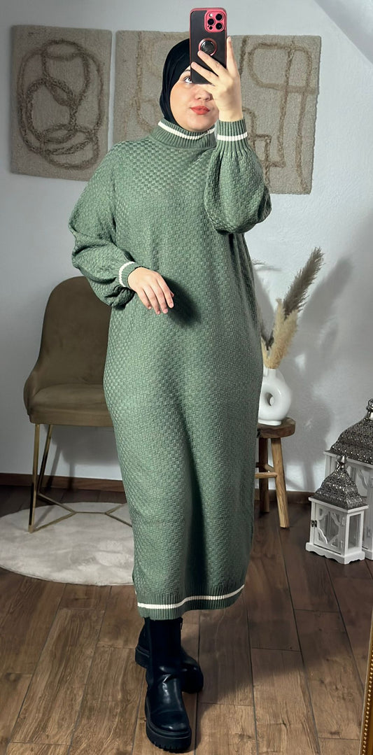 LAMIAs  strickkleid in grun