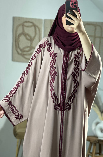 Bequem traditionelle abaya
