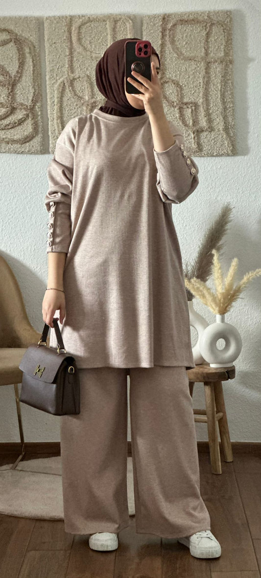 YASRAs zweiteiler Set