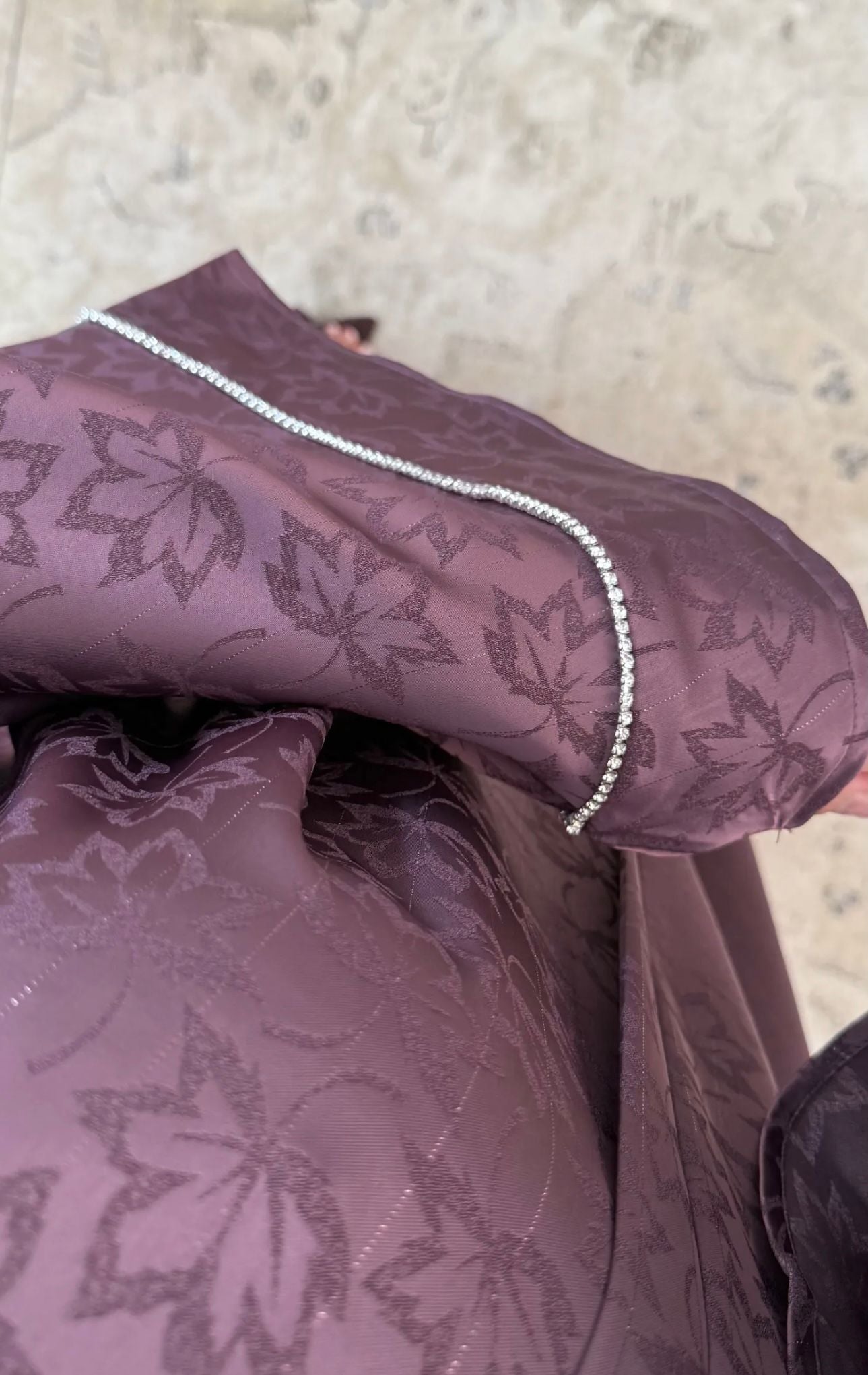 Yaras  luxuriöse Abaya