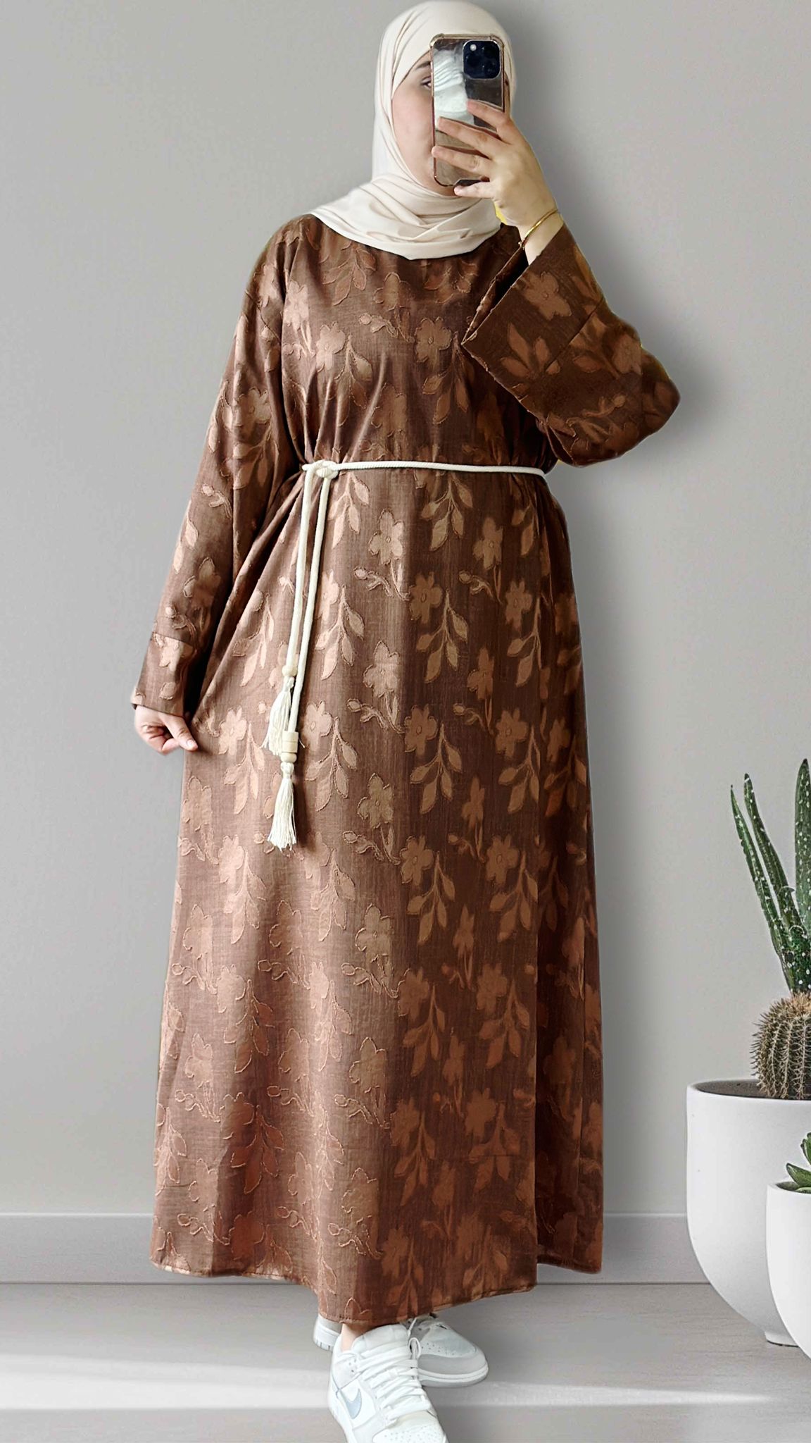 Lamsa abaya