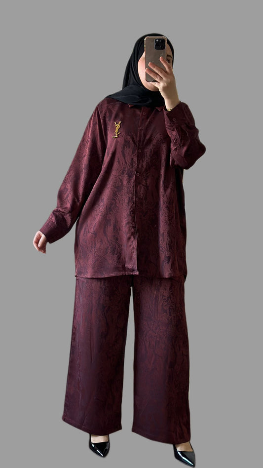 Yana Elegantes set  von hoher Qualitat