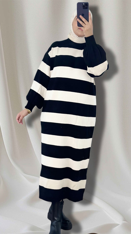 ARINASS Langes Strickkleid Elegant &Moder